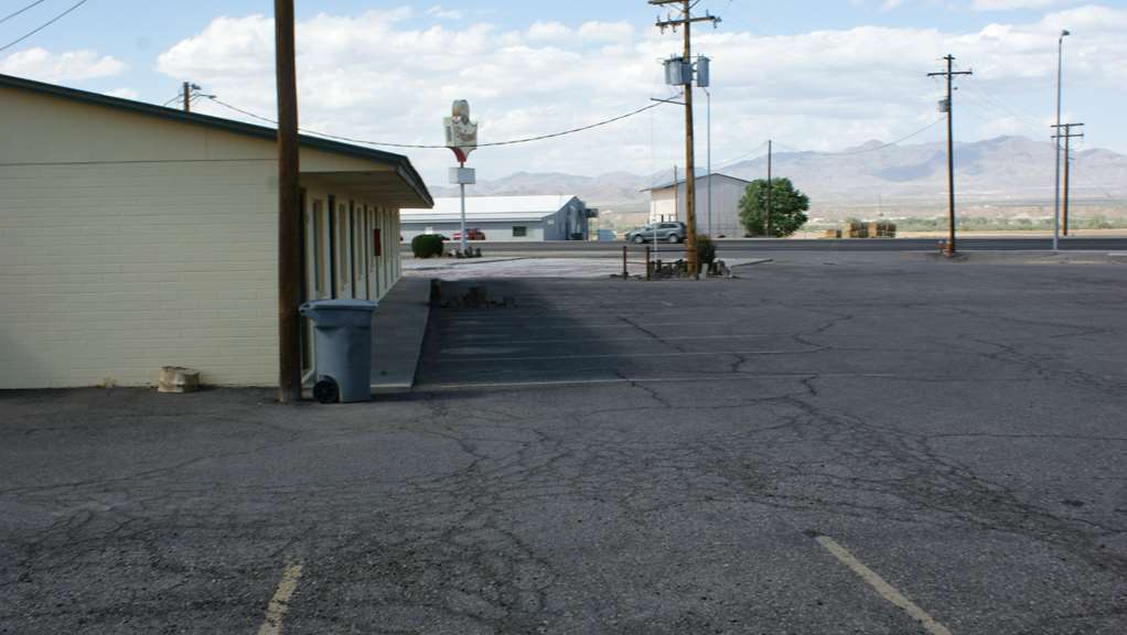 Hwy Express Inn And Suites Thatcher Экстерьер фото