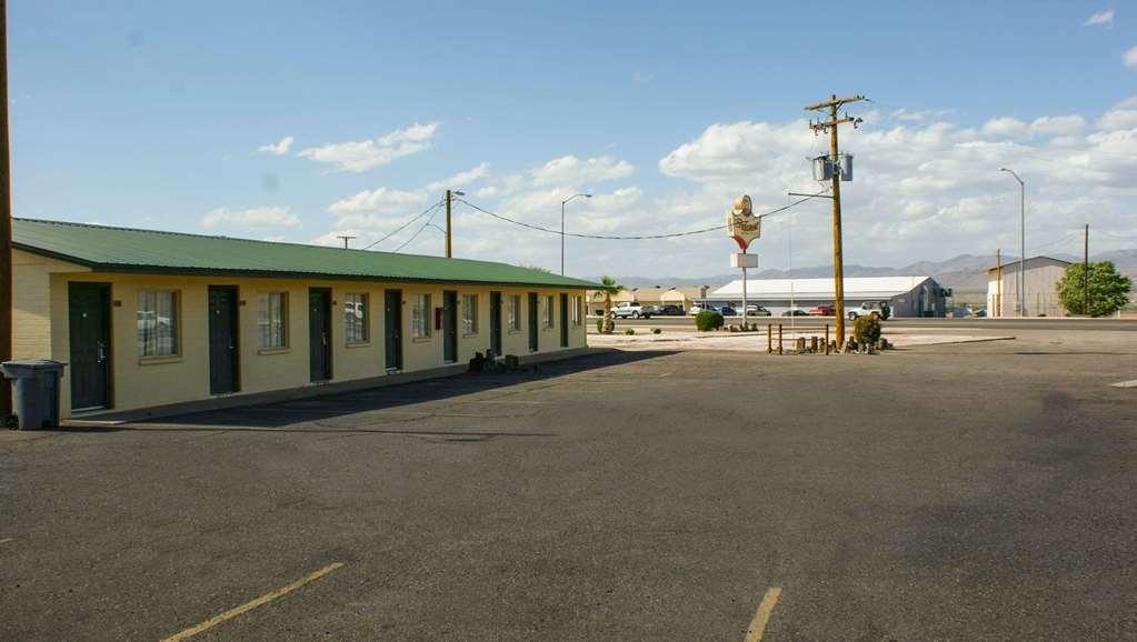 Hwy Express Inn And Suites Thatcher Экстерьер фото